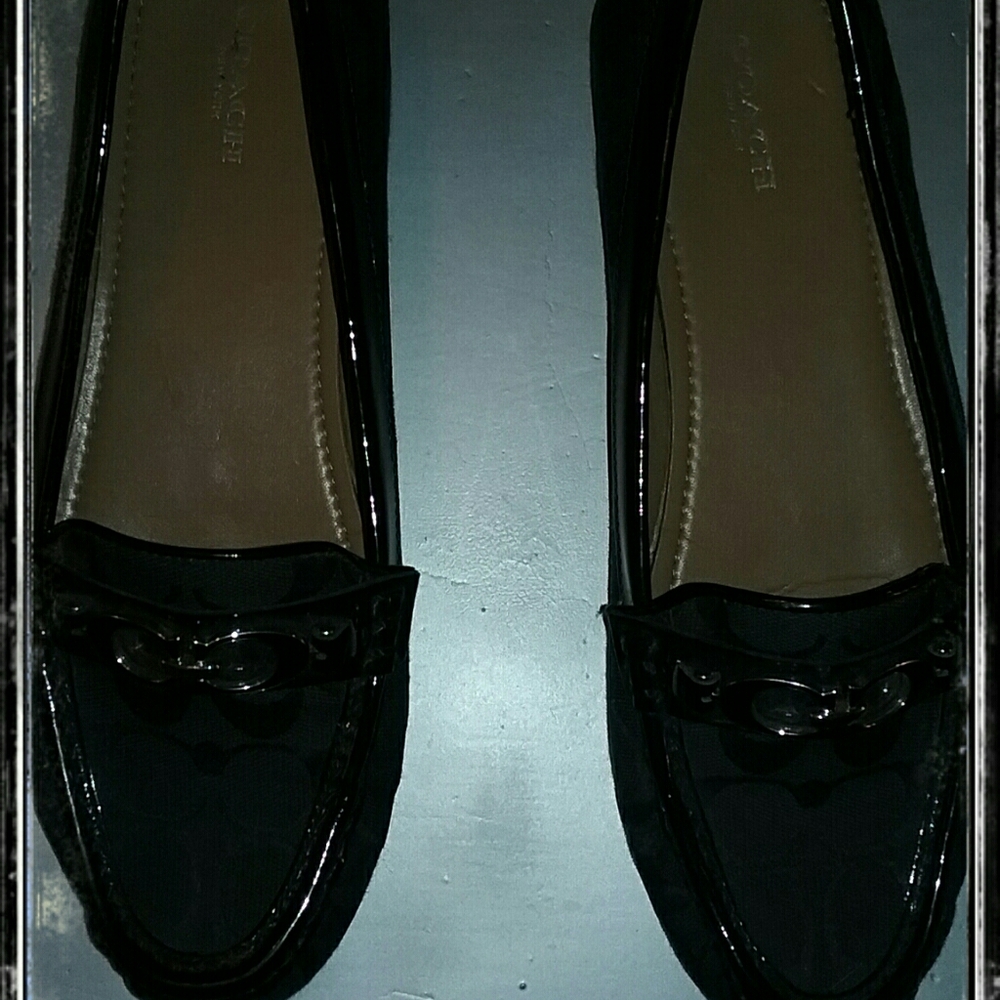 Coach Black Loafers in EUC.